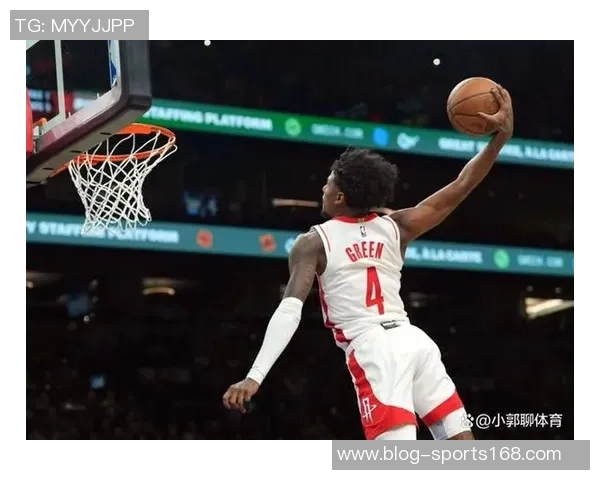 阿隆霍勒迪挺身而出助队续写连胜传奇展现职业精神与团队力量